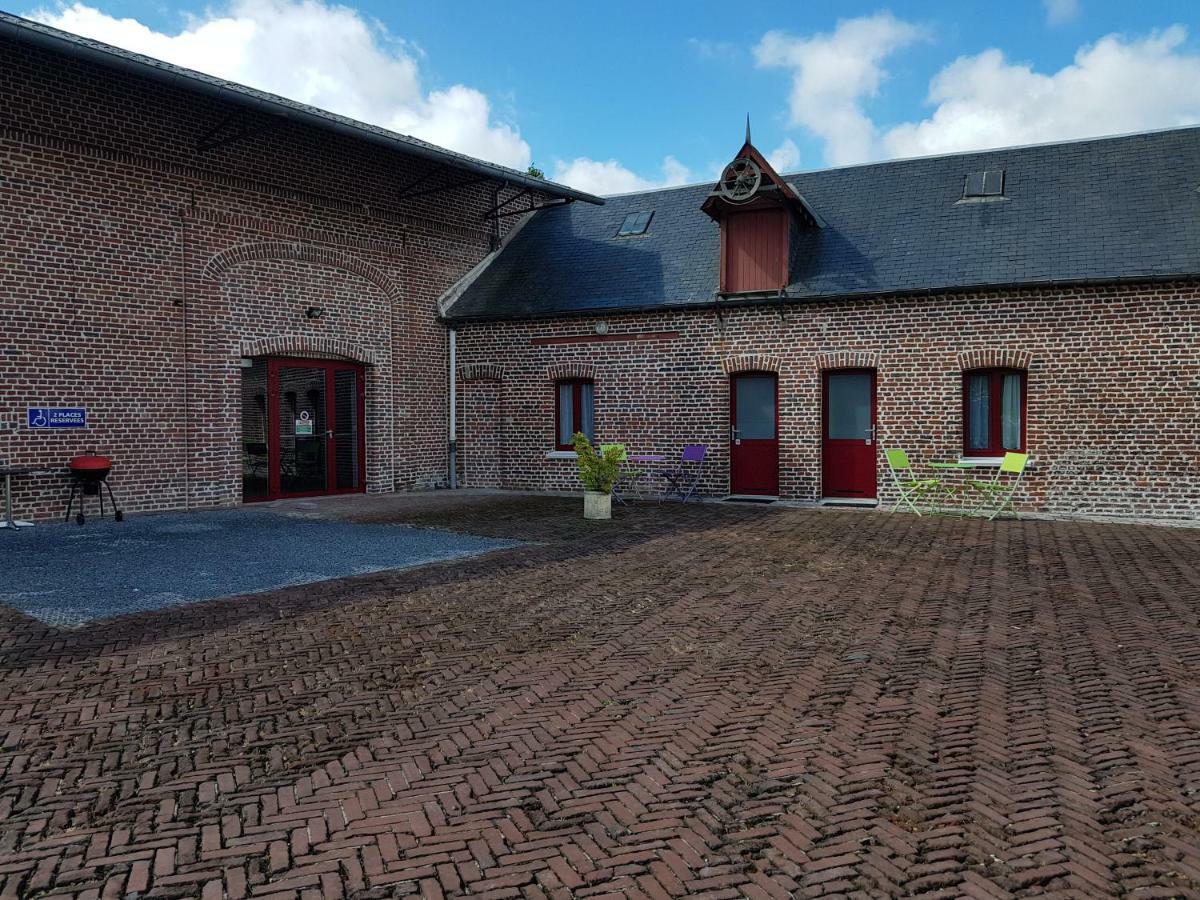 Au Petivall Studio Achicourt Exteriör bild